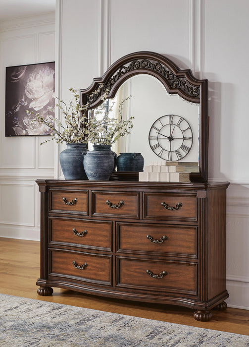 Lavinton Bedroom Set - In Home Furniture (San Antonio, TX)