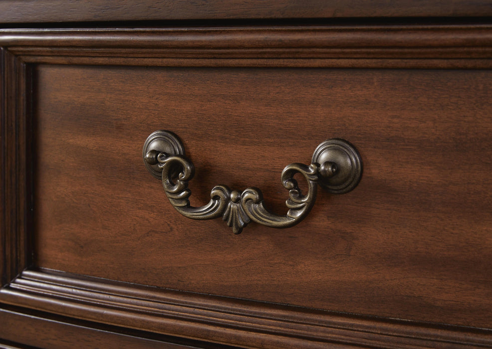 Lavinton Bedroom Set - In Home Furniture (San Antonio, TX)