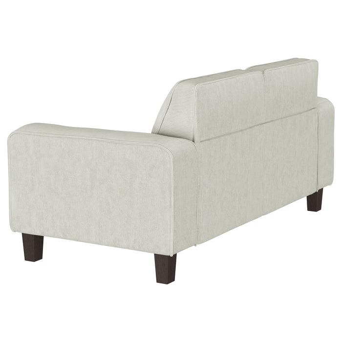 Deerhurst Loveseat