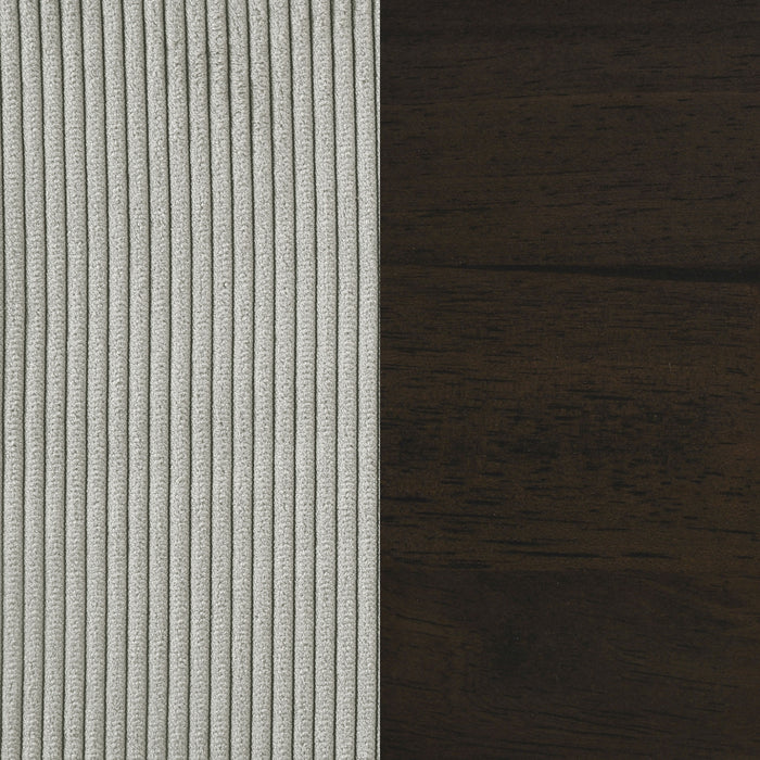 Deerhurst Accent Chair - In Home Furniture (San Antonio, TX)