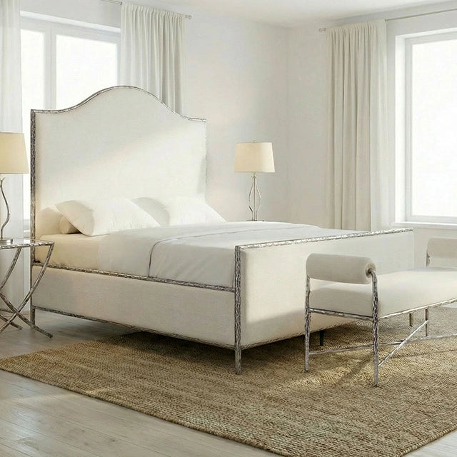 Vilna E.King Bed