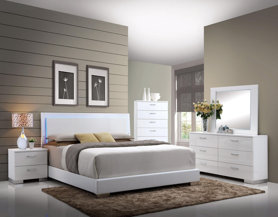Lorimar White PU & Chrome Leg Queen Bed - In Home Furniture (San Antonio, TX)