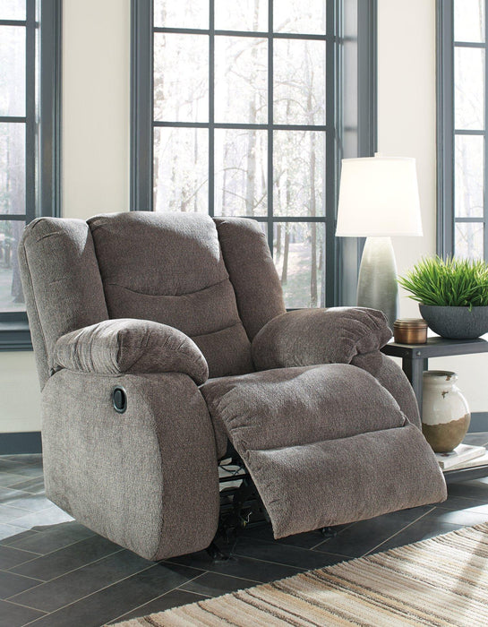 Tulen Recliner - In Home Furniture (San Antonio, TX)