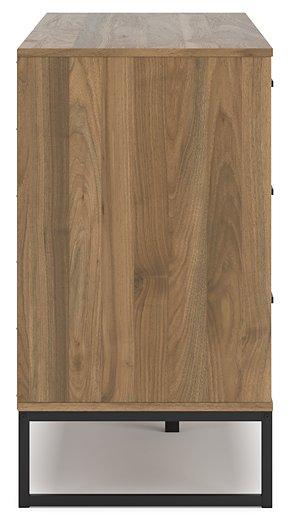 Deanlow Bedroom Package - In Home Furniture (San Antonio, TX)