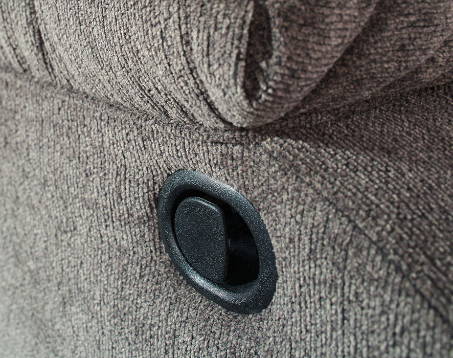 Tulen Recliner - In Home Furniture (San Antonio, TX)