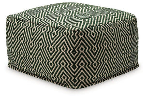 Pouf