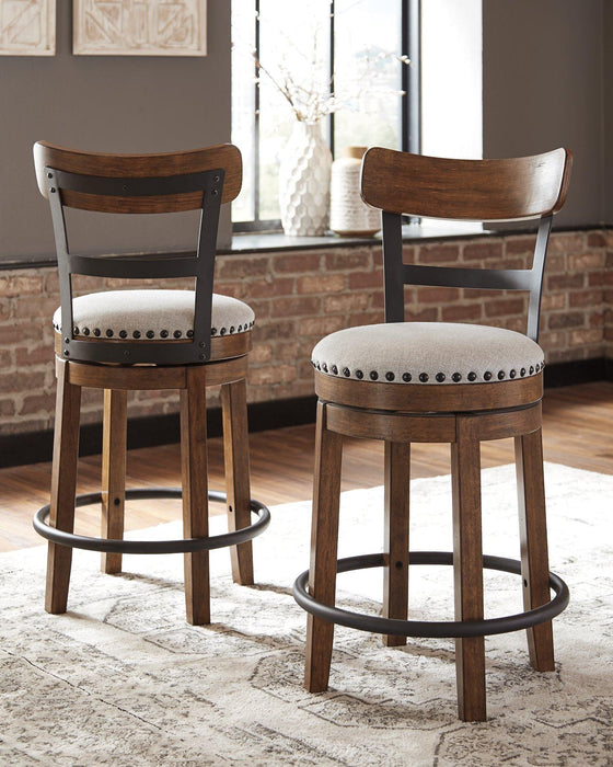 Valebeck Counter Height Bar Stool