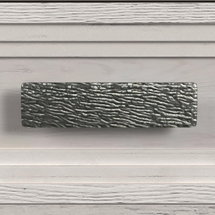 Avalanche Dresser and Mirror Set in Antique White - In Home Furniture (San Antonio, TX)