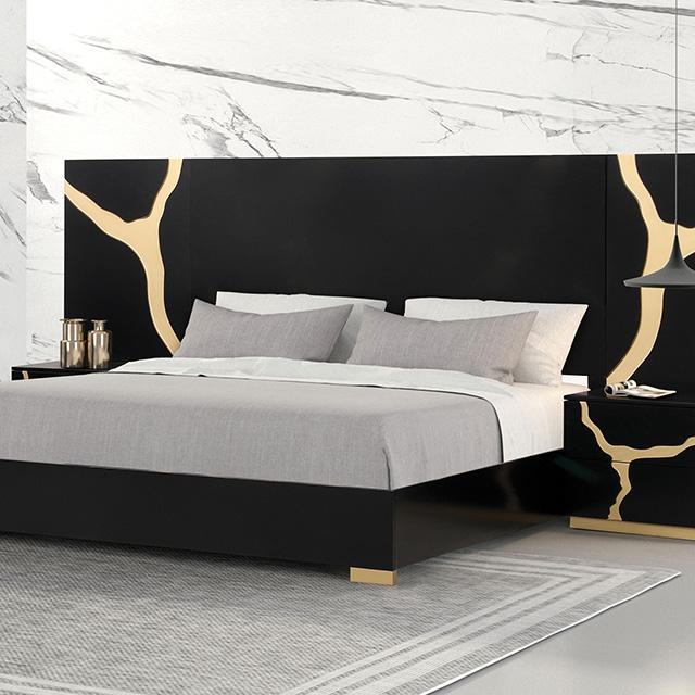 Goldsberg E.King Bed w/ Wall Panels - In Home Furniture (San Antonio, TX)