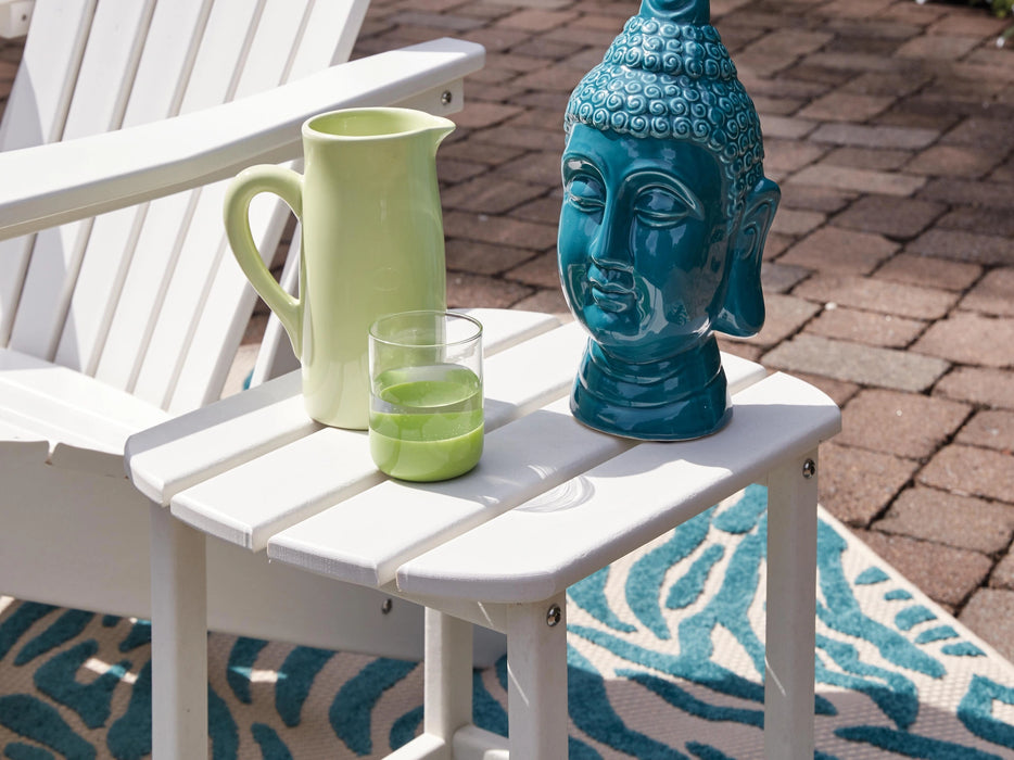 Sundown Treasure End Table - In Home Furniture (San Antonio, TX)