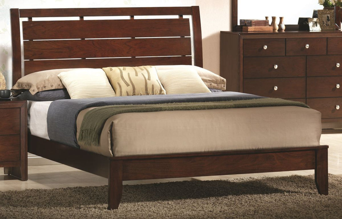 Crown Mark Furniture Evan King Bed in Warm Brown