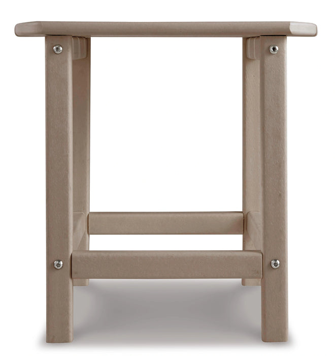 Sundown Treasure End Table - In Home Furniture (San Antonio, TX)