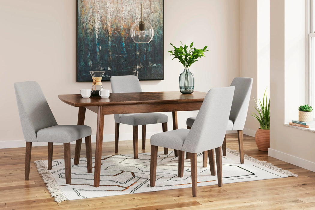 Lyncott Dining Room Set - In Home Furniture (San Antonio, TX)