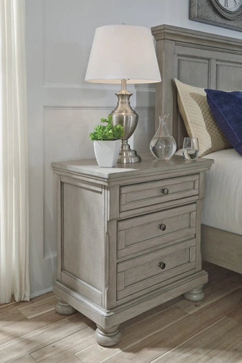 Lettner Bedroom Set - In Home Furniture (San Antonio, TX)