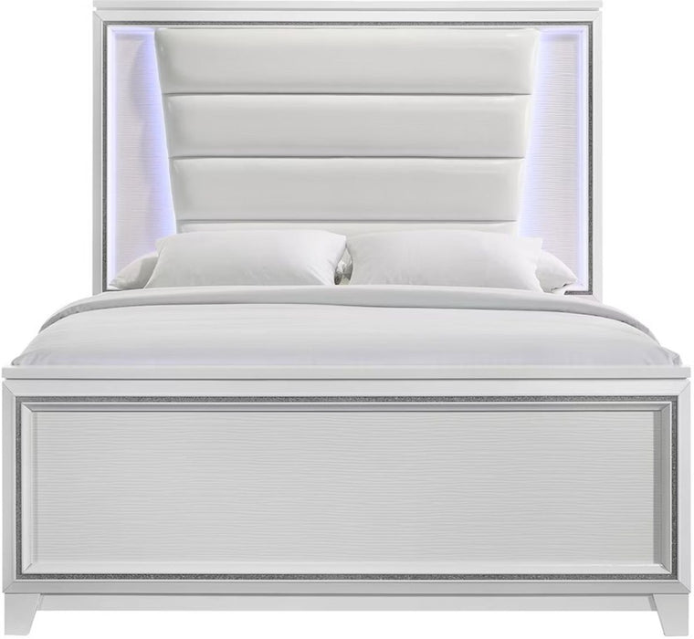 Elements International Moondance Queen Panel Bed in White